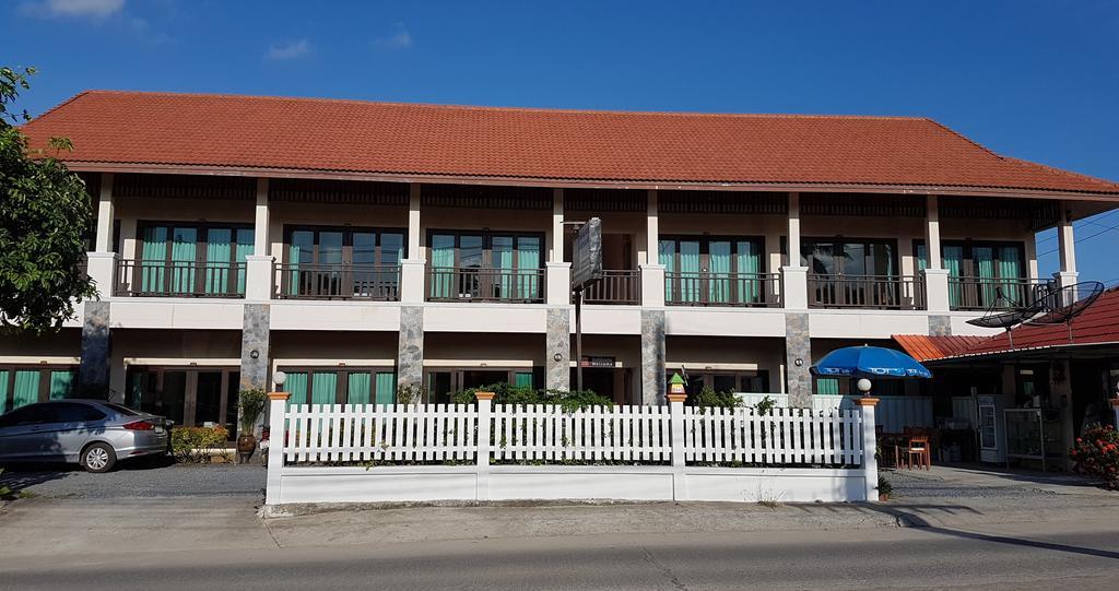 Mm House Hotel Koh Samui Exterior photo